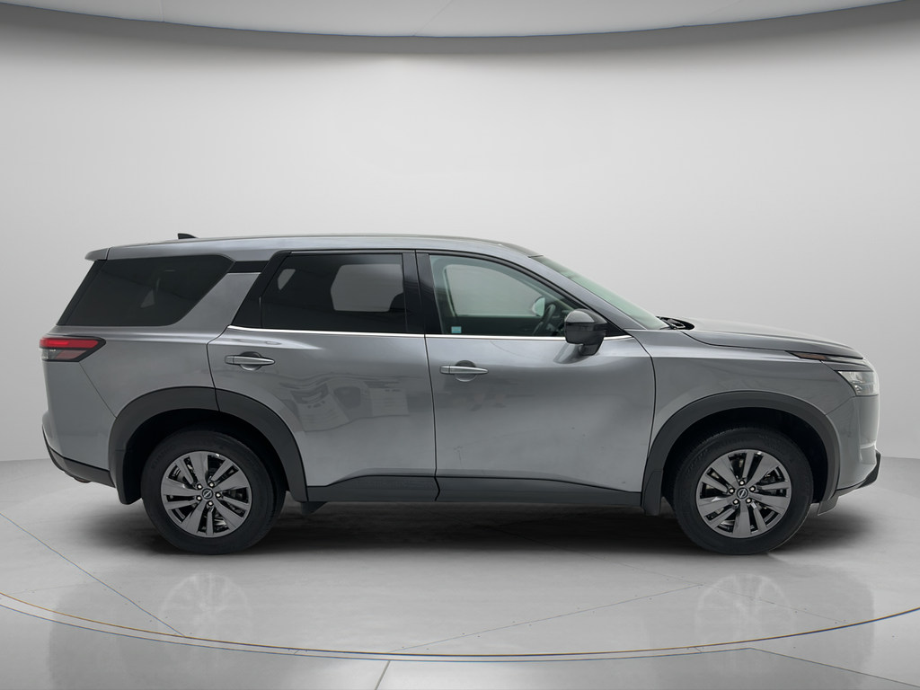 2024 Nissan Pathfinder S