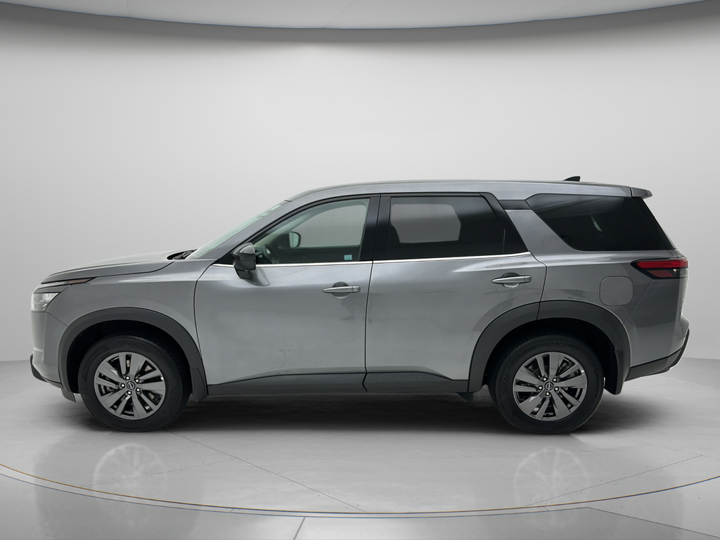 2024 Nissan Pathfinder S