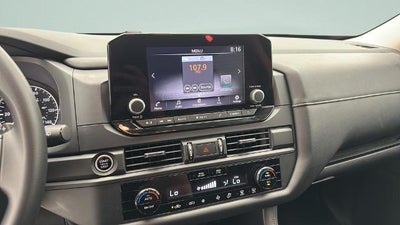 2024 Nissan Pathfinder S