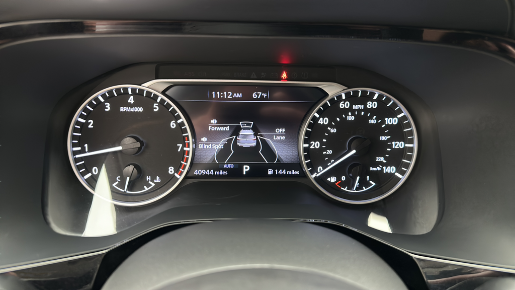 2024 Nissan Pathfinder SV