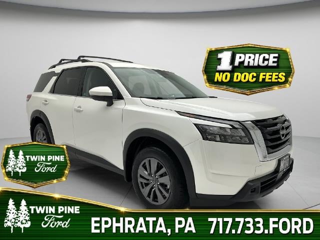 2024 Nissan Pathfinder SV