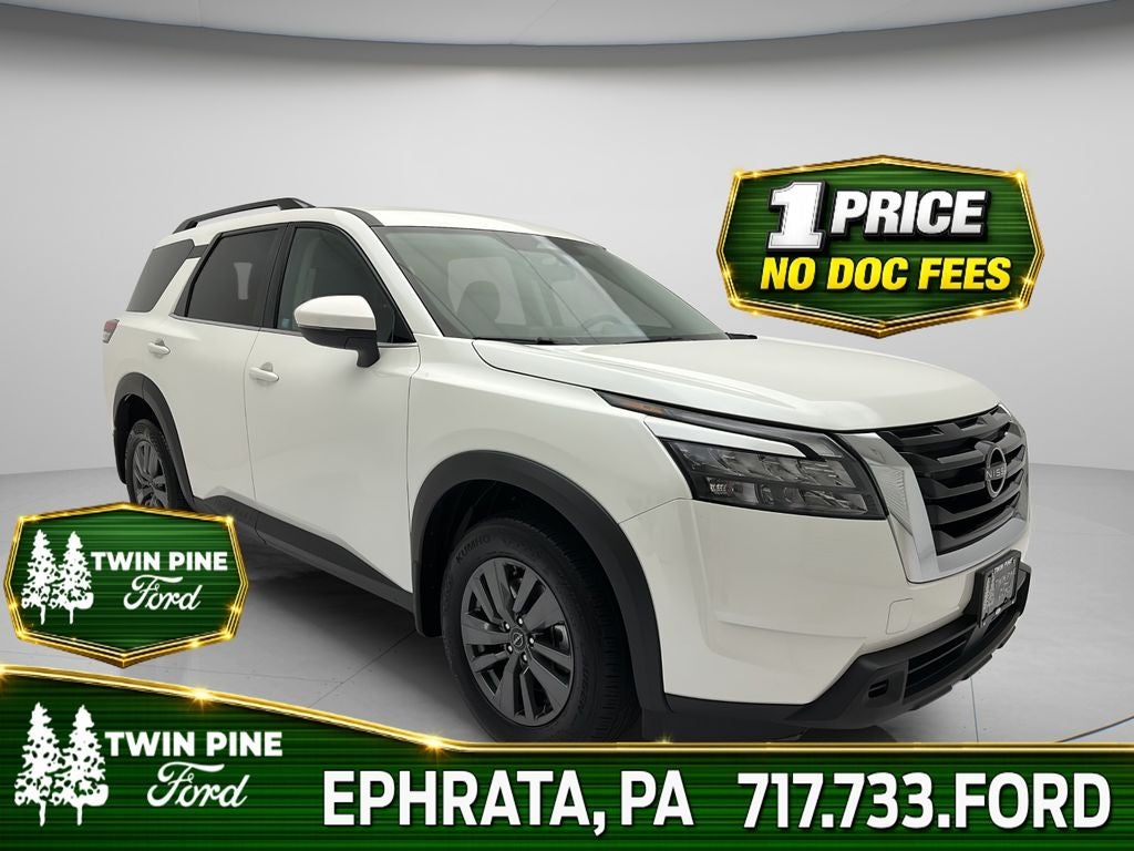 2024 Nissan Pathfinder SV