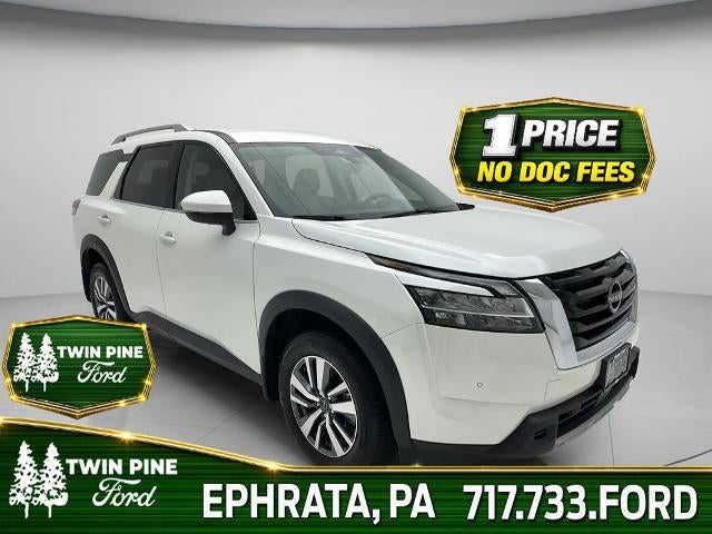 2024 Nissan Pathfinder SL