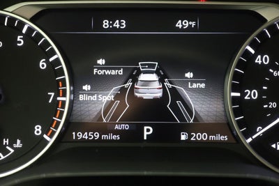 2024 Nissan Pathfinder SL