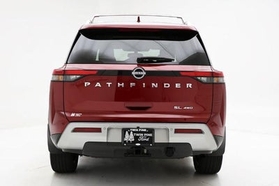 2022 Nissan Pathfinder SL