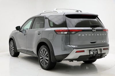 2024 Nissan Pathfinder SL