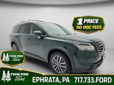 2023 Nissan Pathfinder SL