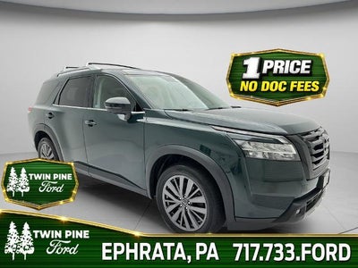 2023 Nissan Pathfinder SL
