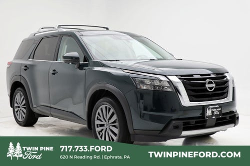 2025 Nissan Pathfinder SL