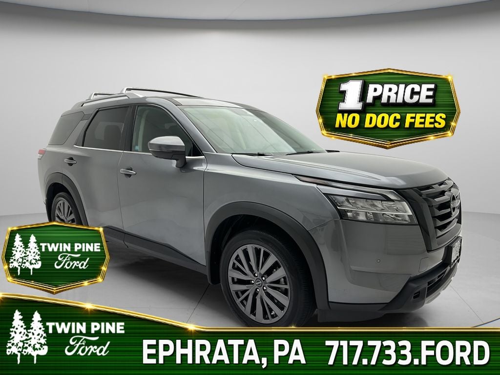 2024 Nissan Pathfinder SL