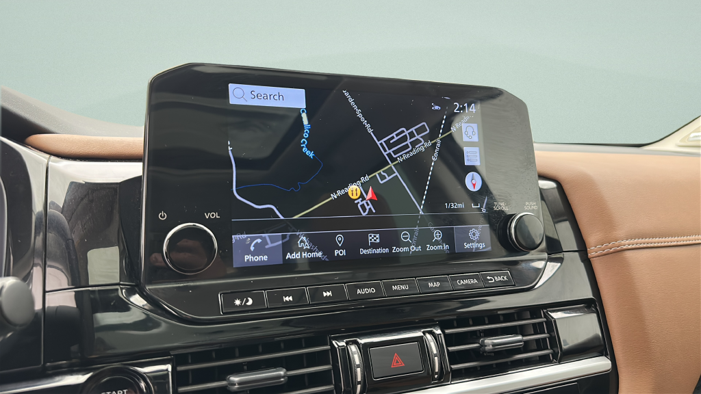 2025 Nissan Pathfinder Platinum