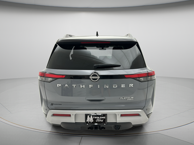 2024 Nissan Pathfinder Platinum