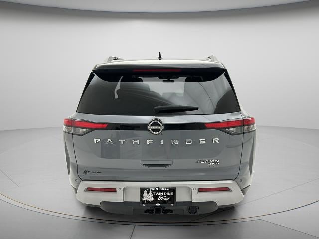 2024 Nissan Pathfinder Platinum