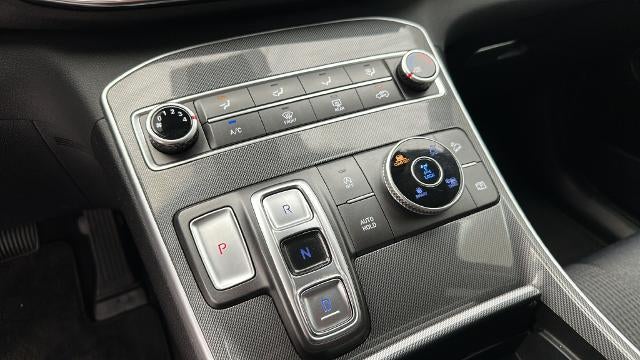 2021 Hyundai Santa Fe SE