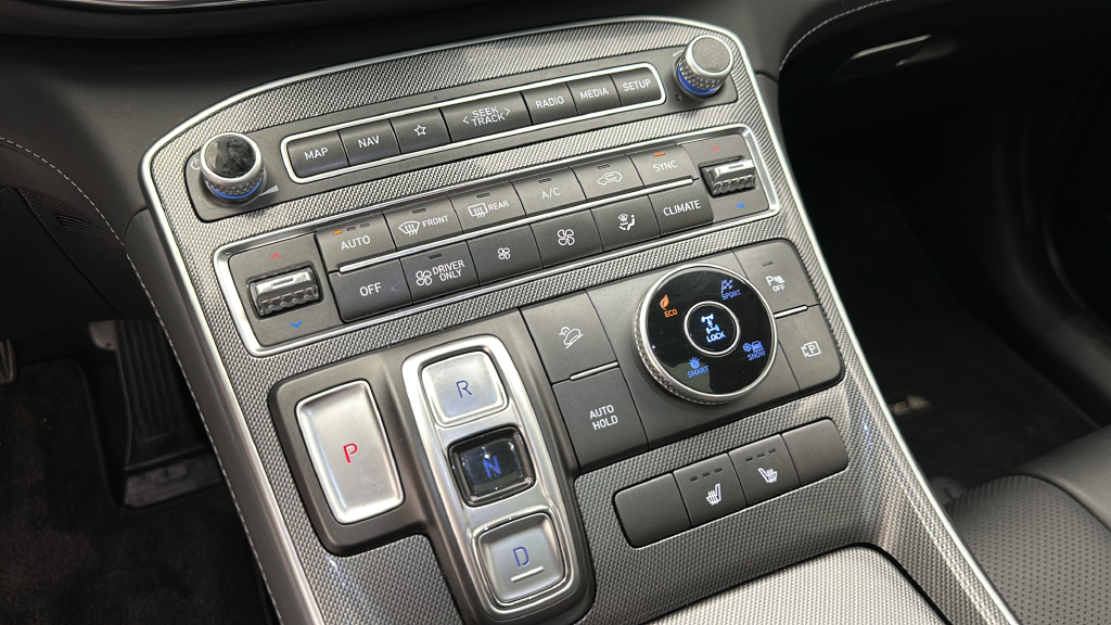 2023 Hyundai Santa Fe Hybrid SEL Premium