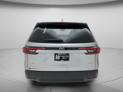 2025 Toyota Grand Highlander XLE