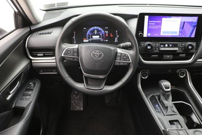 2025 Toyota Grand Highlander Base