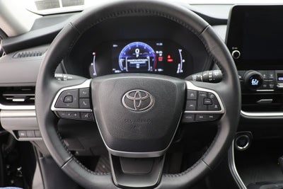 2025 Toyota Grand Highlander Base