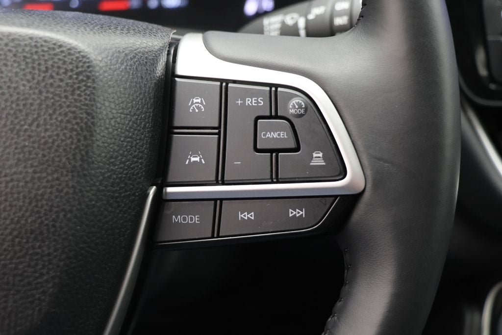 2025 Toyota Grand Highlander Base