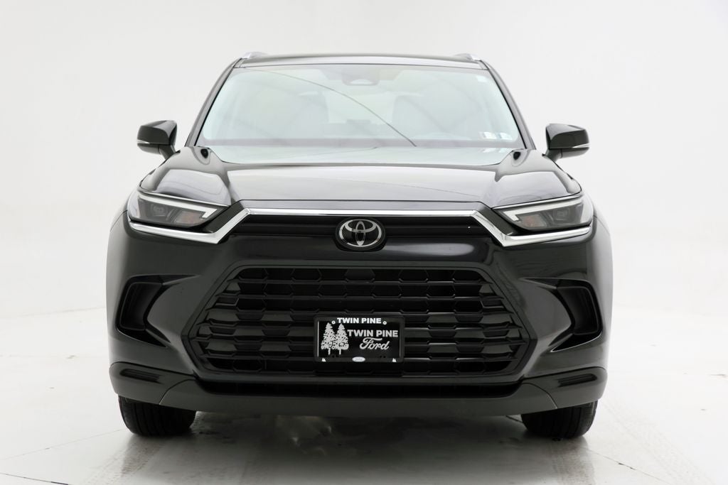 2025 Toyota Grand Highlander Base