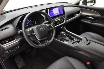 2025 Toyota Grand Highlander Base