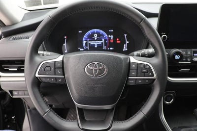 2025 Toyota Grand Highlander Base