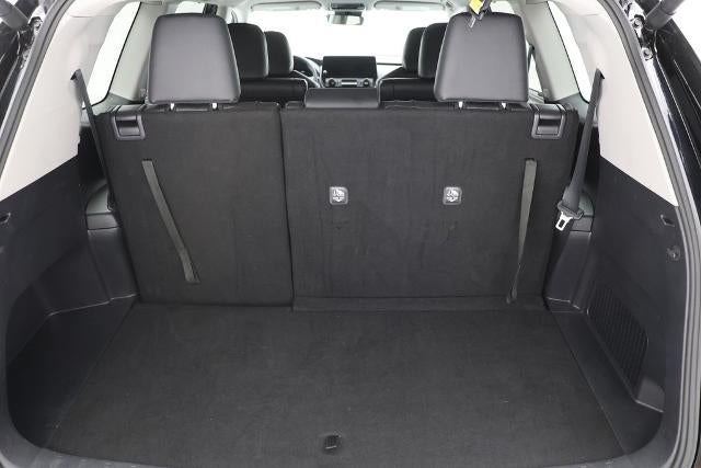 2025 Toyota Grand Highlander Base