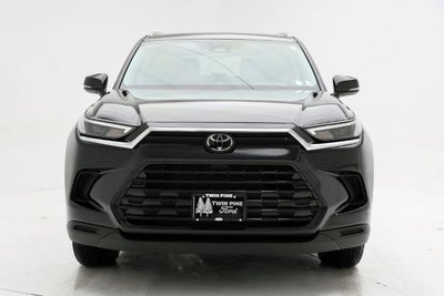 2025 Toyota Grand Highlander Base