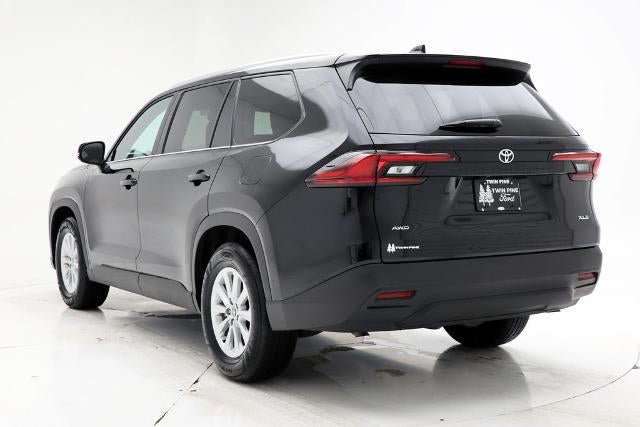 2025 Toyota Grand Highlander Base