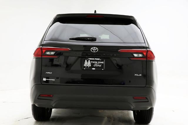 2025 Toyota Grand Highlander Base