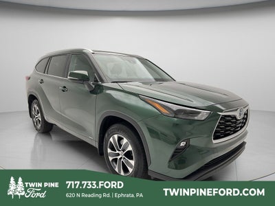 2024 Toyota Highlander Hybrid XLE