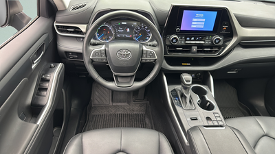 2024 Toyota Highlander Hybrid XLE