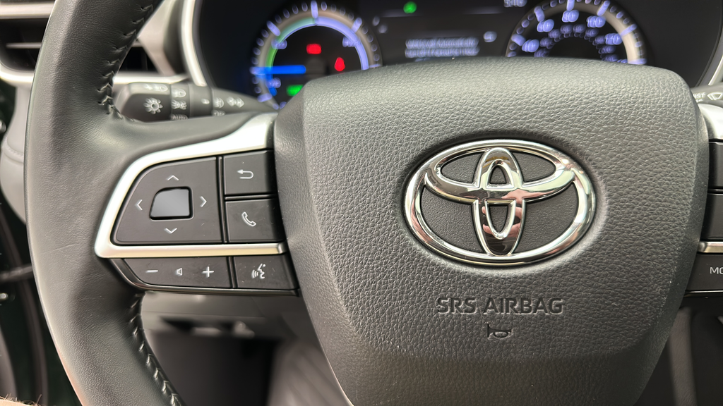 2024 Toyota Highlander Hybrid XLE
