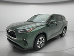 2024 Toyota Highlander Hybrid XLE