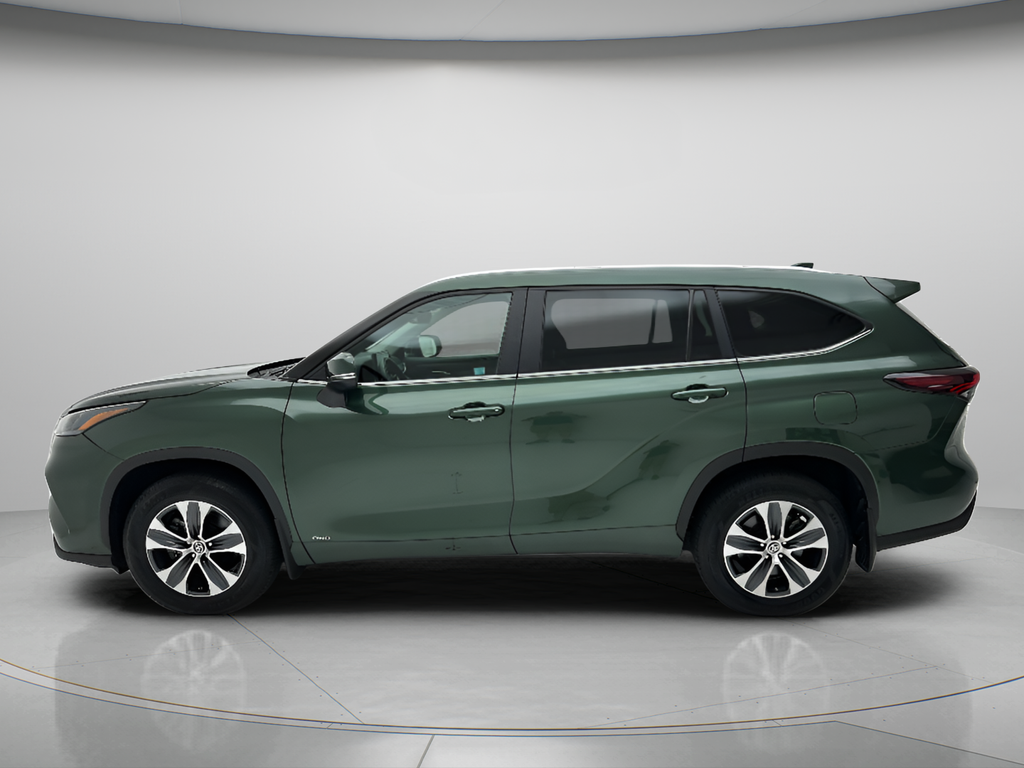 2024 Toyota Highlander Hybrid XLE