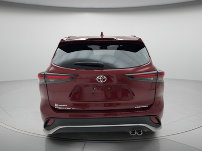 2025 Toyota Highlander Base