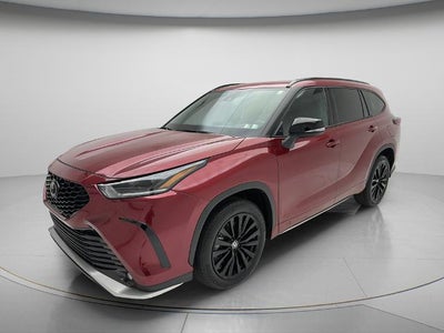 2025 Toyota Highlander Base