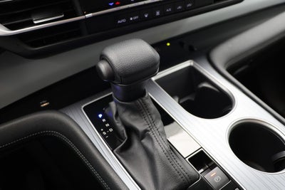 2025 Toyota Sienna LE 8 Passenger