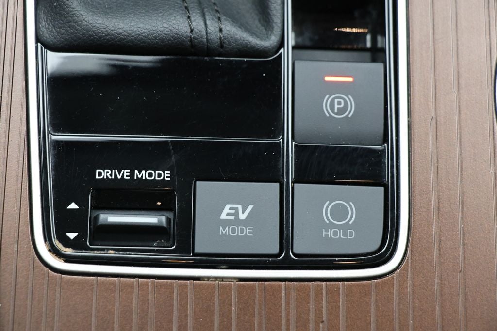 2024 Toyota Sienna LE 8 Passenger