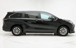 2024 Toyota Sienna LE 8 Passenger