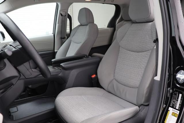 2024 Toyota Sienna LE 8 Passenger