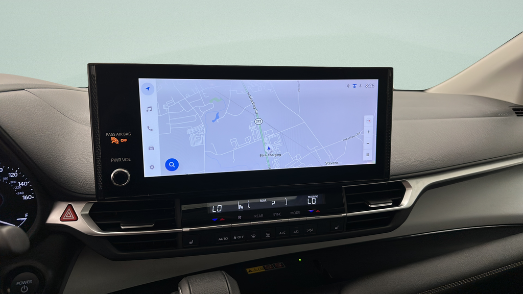 2025 Toyota Sienna XLE 8 Passenger