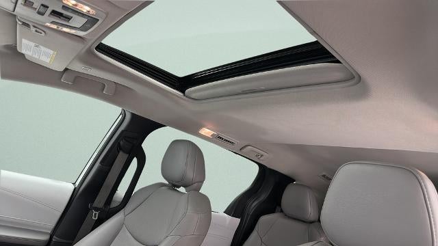 2025 Toyota Sienna XLE 8 Passenger