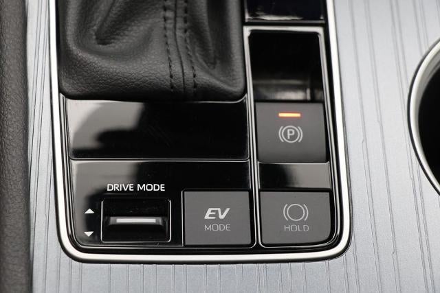 2025 Toyota Sienna XLE 8 Passenger