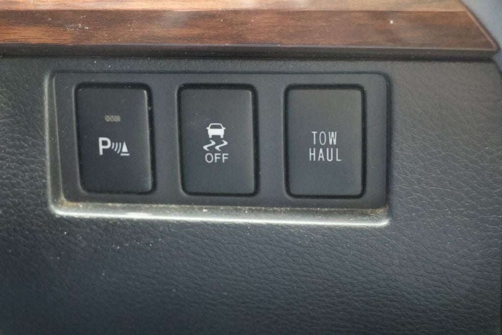 2014 Toyota Tundra Limited CrewMax