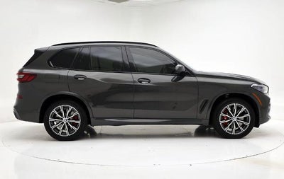 2022 BMW X5 M50i