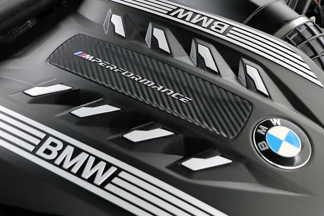 2022 BMW X5 M50i