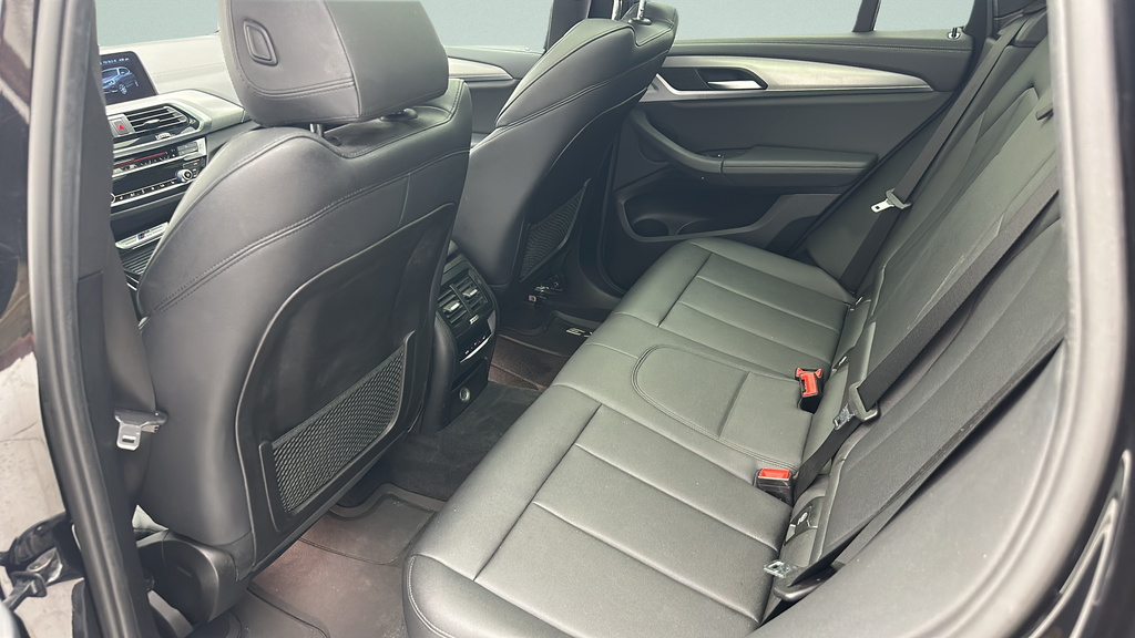 2018 BMW X3 M40i