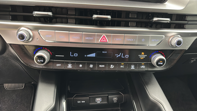 2023 Kia Telluride LX