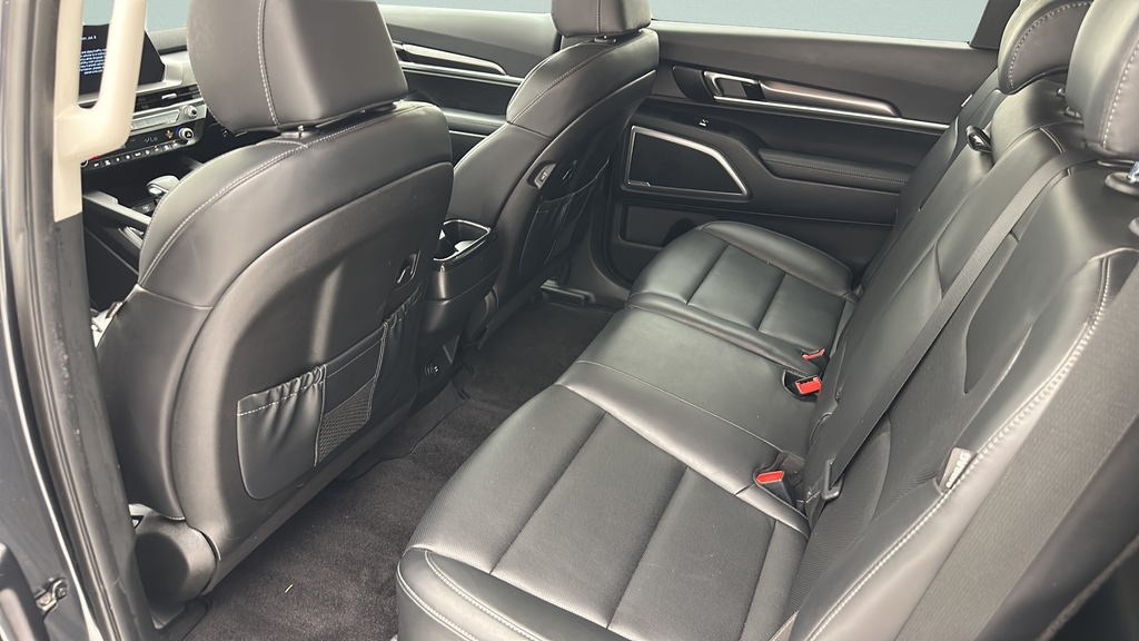 2023 Kia Telluride LX